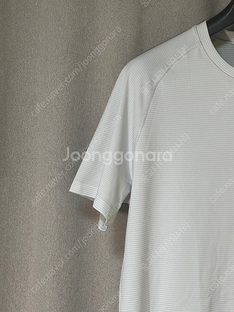 룰루레몬 메탈 벤트 테크 숏 슬리브 반팔 티셔츠--4