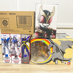 로봇혼 ROBOT혼 (건담 시작1호기, 2호기 / 팔겐) / S.H.Figuarts (SH피겨아츠) 진골조 제법 쿠우가 / D-Arts 디아츠 포켓몬 리자몽