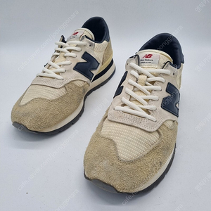 뉴발란스 990v1 메이드 인 USA 인센스 마카다미아 넛 270mm