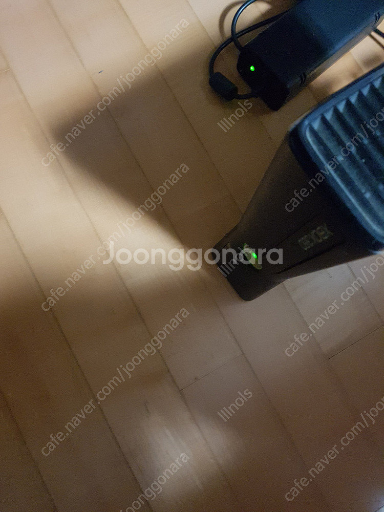 엑박 xbox360 슬림 320GB+ 키넥트 + 게임다...--2