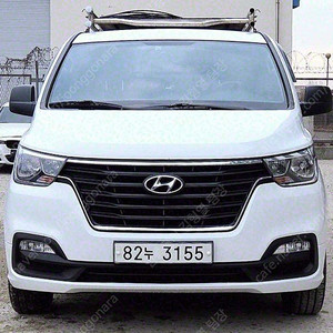 스타렉스 5밴 중고 더 뉴 그랜드 스타렉스 중고 흰색 2019년식 38,000km 2WD 밴 5인승 스마트 중고차 구매