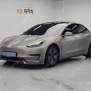 모델3중고 테슬라 중고차 흰색 2020년식 롱 레인지 중고차카페