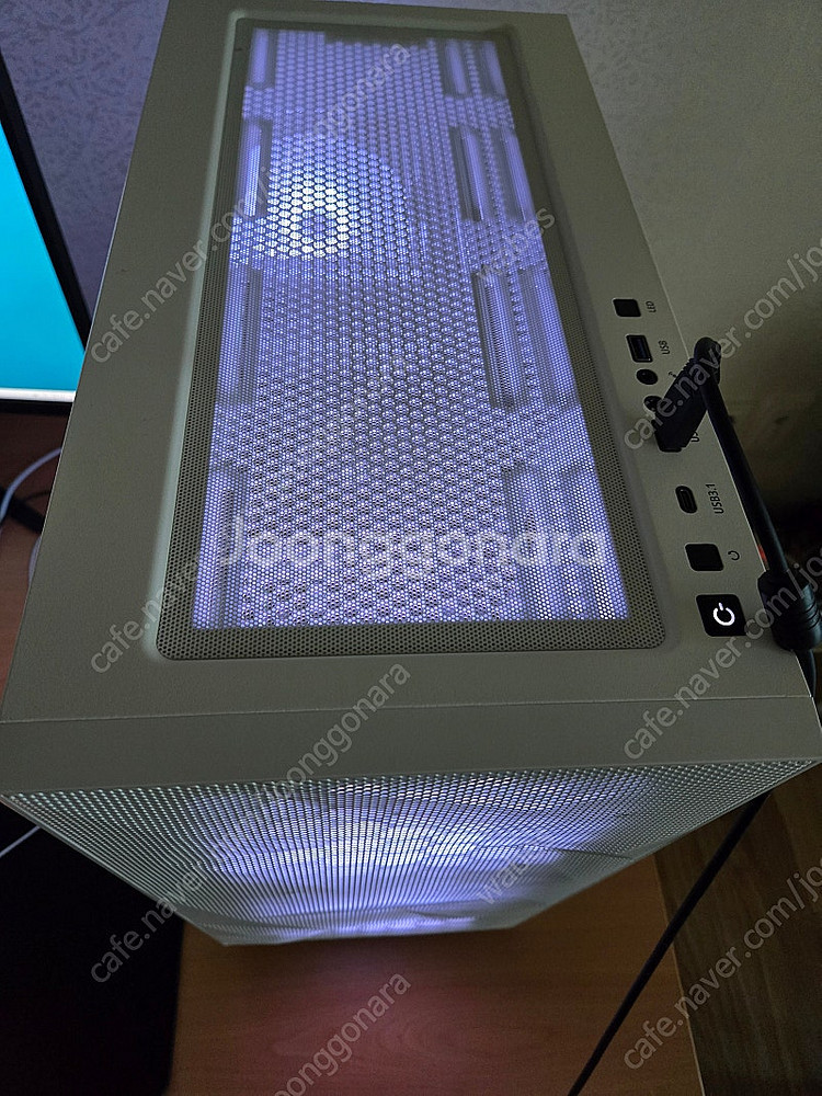 전북 익산 9800x3d 4080super컴퓨터본체판매...--1