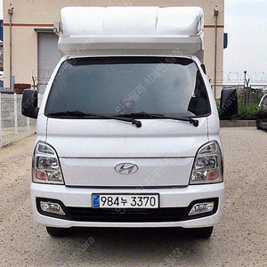 캠핑카 중고 포터2 2023년식 22,693km 기본형 법인차 구입상담