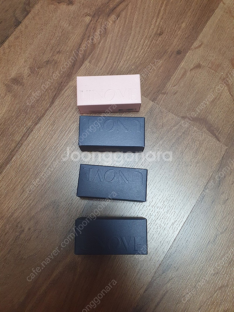 어노브 리본 퍼퓸 캔들.--0