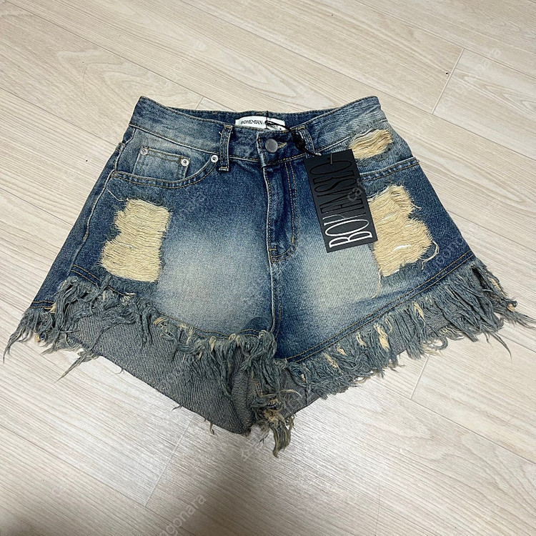 보헤미안서울 데미지 워싱 쇼츠 22SS M사이즈 이미지
