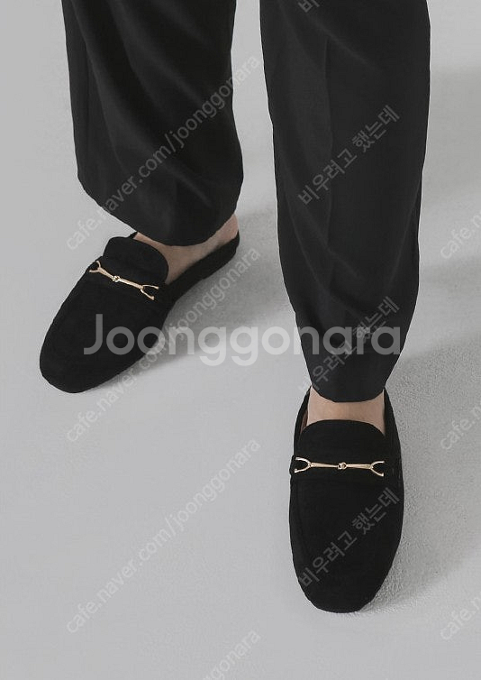 [새상품] 착한구두 홀스빗 스웨이드 블로퍼 230mm--2
