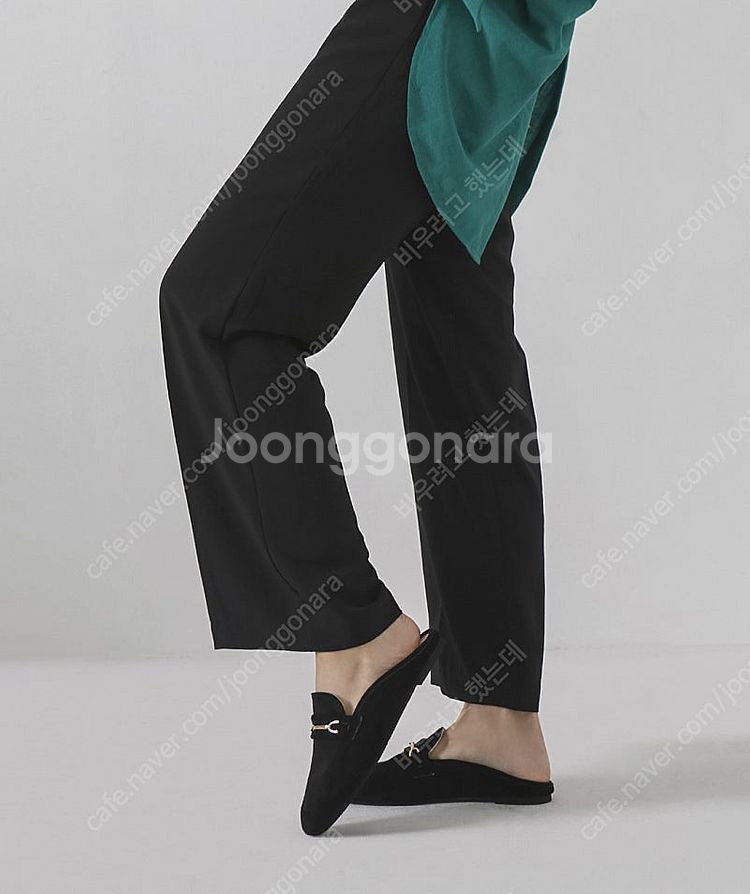 [새상품] 착한구두 홀스빗 스웨이드 블로퍼 230mm--3