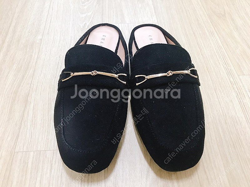 [새상품] 착한구두 홀스빗 스웨이드 블로퍼 230mm--6