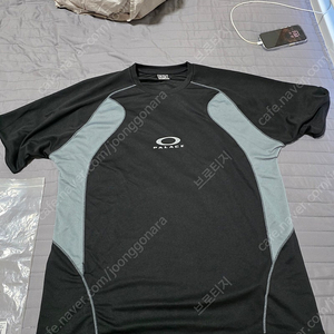 팔라스 오클리 져지 XL 팝니다 크림정품