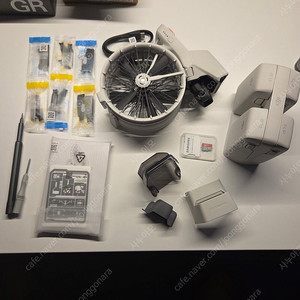 DJI Flip (본체+배터리4+충전기+예비부품, Care 27년 1월까)