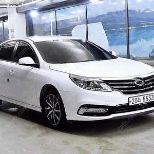 SM5 중고차 SM5노바 중고차 흰색 2018년식 2.0 클래식 중고차카페