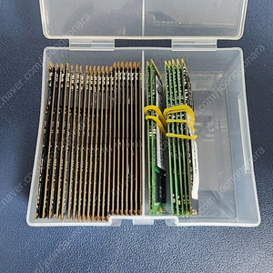 M.2 SATA SSD 256GB 2280 28개 개당3.5만 팝니다. 컨디션 좋습니다.