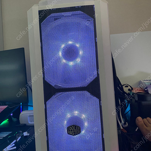 쿨러마스터 h500p 화이트 싸게팝니다.