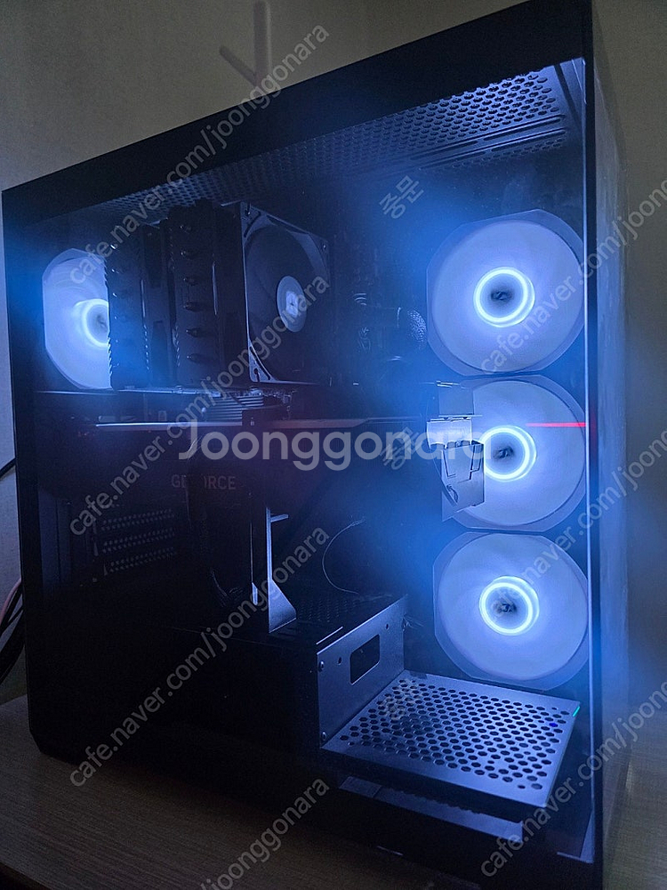 9800x3d 4080super 고사양 본체 판매합니다--0