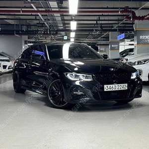 BMW 3시리즈 중고차 할부 330i 개인사업자 차량 구매 수입중고차할부가능 검정색 2020년식 53,418km 330i M 스포츠 최저가 중고차
