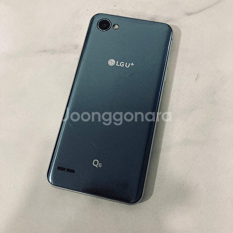 LG 엘지 Q6 블루 무잔상 2만원 판매합니다!--1