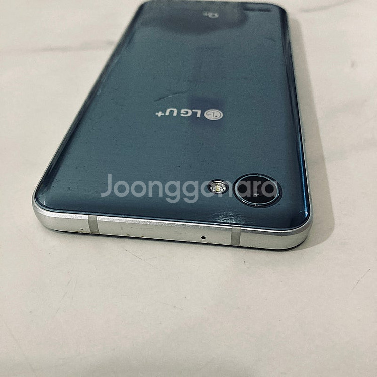 LG 엘지 Q6 블루 무잔상 2만원 판매합니다!--2
