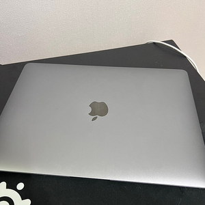 55만원 맥북에어 M1 16GB 256GB 부산 직거래