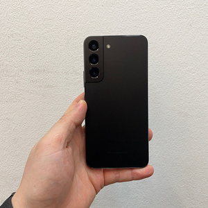 갤럭시S22 블랙 256GB 무잔상 상태좋은 중고25만팝니다