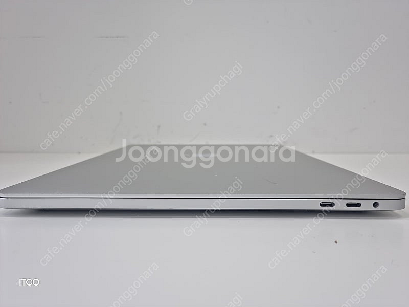 맥북프로 2019 i9 8코어 16G램 1T SSD 정...--3