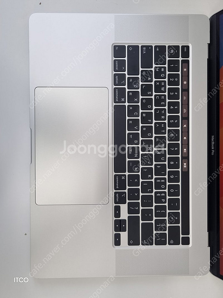 맥북프로 2019 i9 8코어 16G램 1T SSD 정...--5