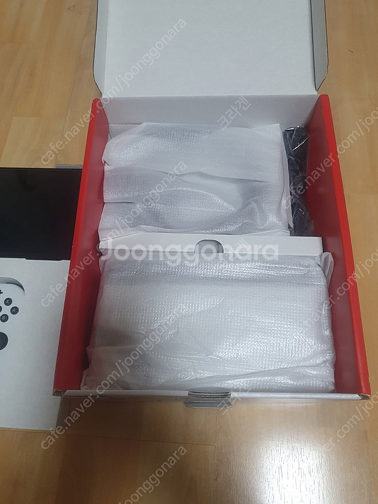 닌텐도 스위치 OLED 화이트 풀박스 판매합니다.--2