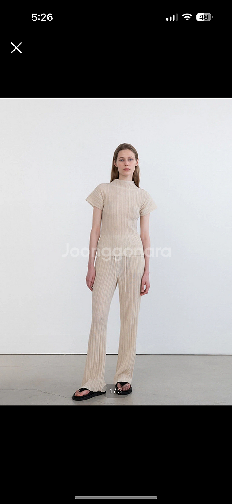 le917 플리츠 모크넥 쇼츠 슬리브 탑 라이트 베이지 36--0