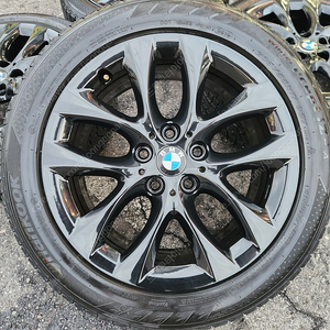 [판매] BMW 2시리즈 액티브 투어러 17인치 순정 휠타이어 세트 팝니다. 205 55 17 스노우세팅