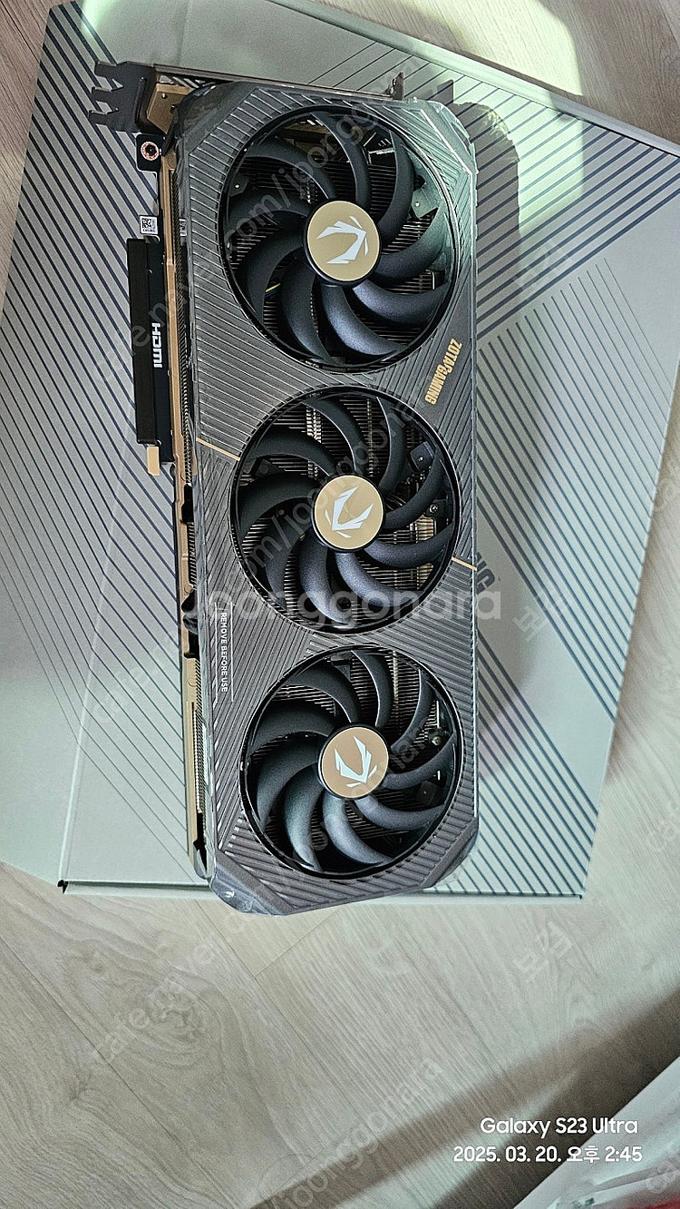 Zotac RTX5090 Solid OC--4
