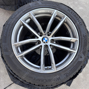 BMW 662M 순정 18인치 휠타이어 스노우타이어 판매
