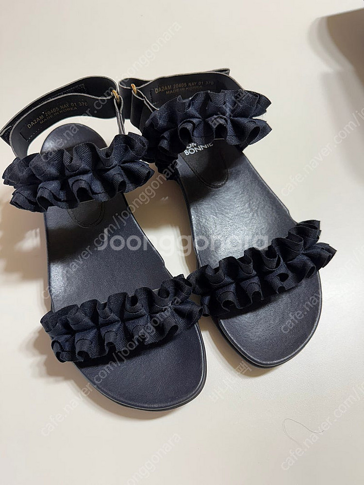 슈콤마보니 샌들--0