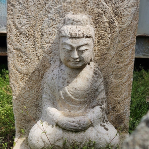 석조 약사여래불