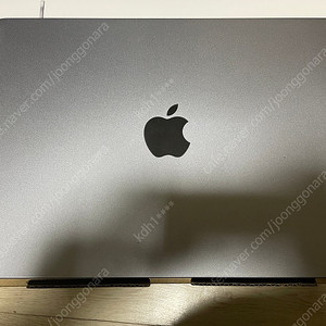 M2 맥북 에어 24gb 512gb 애케플 팝니다