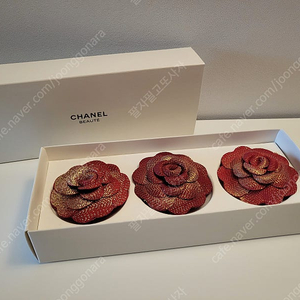 정품) 샤넬 까멜리아 오너먼트 참 장식 (코스메틱)