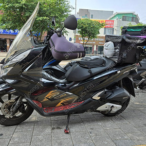 2019 혼다pcx150팝니다