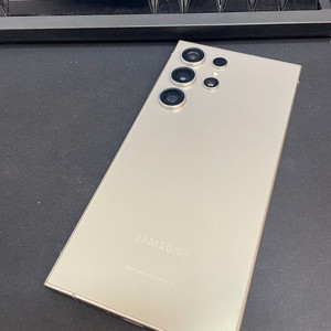 갤럭시S24울트라 그레이 256GB 무잔상 상태좋은 중고83만팝니다