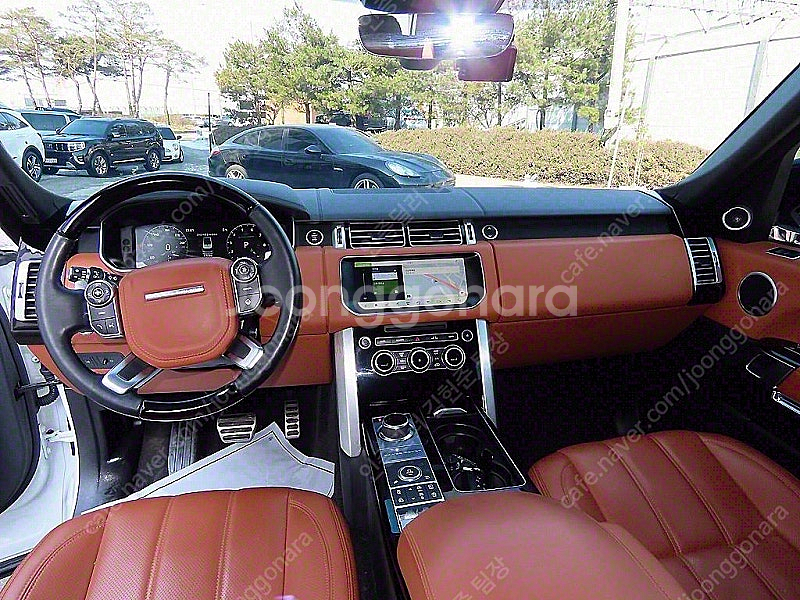 랜드로버 중고 레인지로버 랜드로버 레인지로버 중고 흰색 2017년식 84,082km 5.0 SC AB LWB 양심중...--7