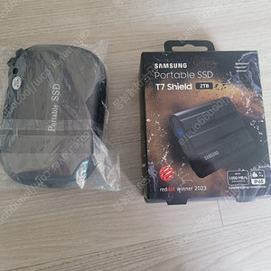 (미개봉)삼성 PORTABLE SSD T7 SHIELD 2TB 판매