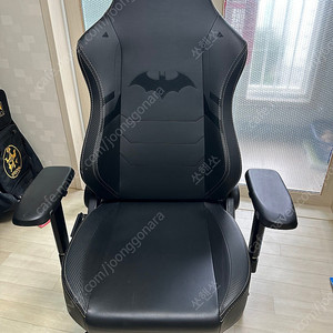 시크릿랩 배트맨 에디션 게이밍 의자 A급- 17만 경동택배 착불 가능. 직거래도 가능.