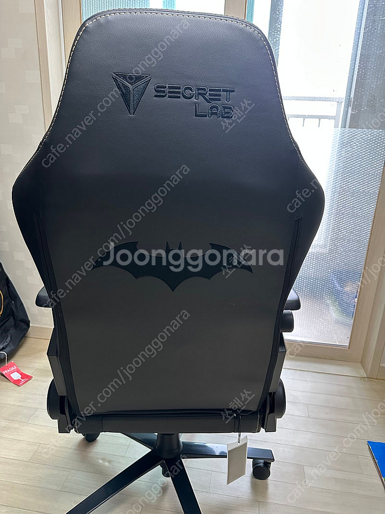 시크릿랩 배트맨 에디션 게이밍 의자 A급- 17만 경동택배 착불 가능. 직거래도 가능.--1