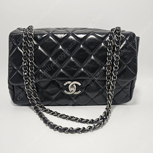 정품 샤넬 시즌백 20번대 (은장)