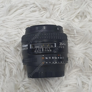 니콘 af 35mm 2d 렌즈 팝니다