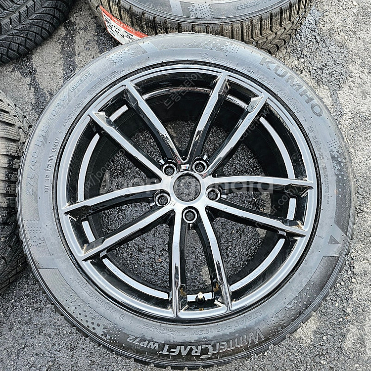 BMW G30 662m 18인치 블랙유광 윈터타이어세트...--4