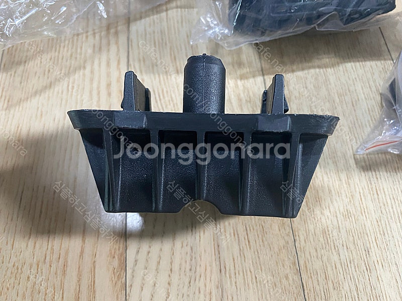 BMW 잭포인트 4개 판매 (미사용)--1