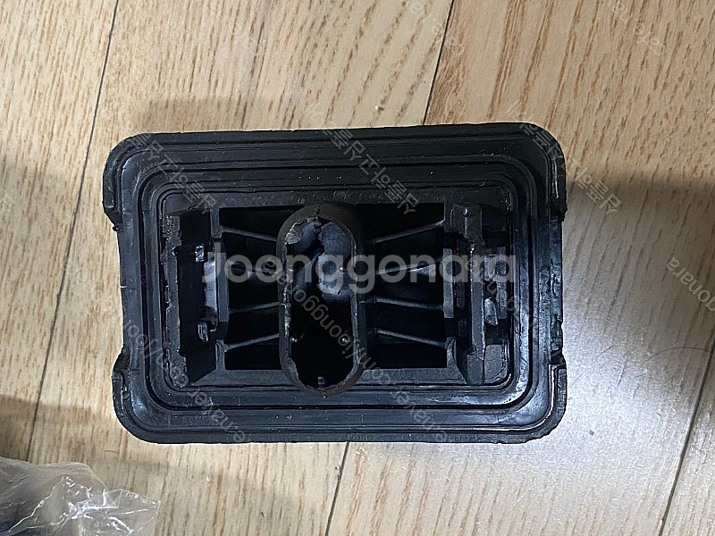 BMW 잭포인트 4개 판매 (미사용)--2