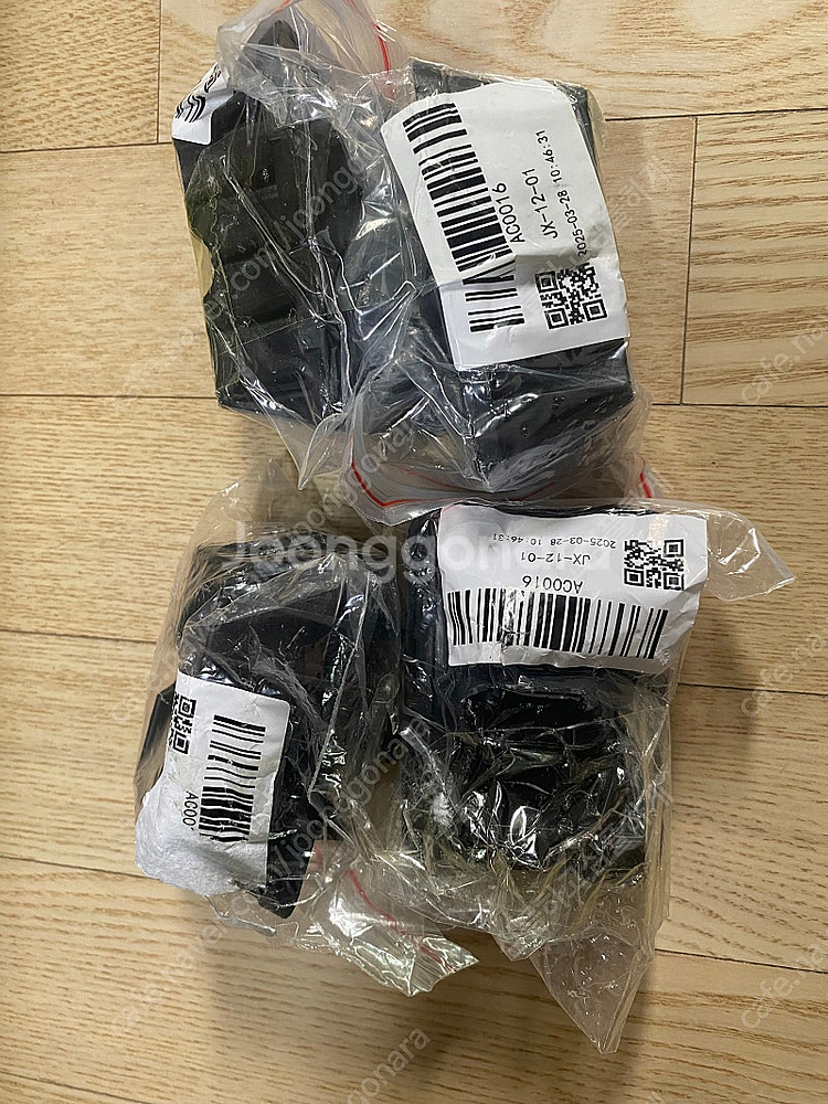 BMW 잭포인트 4개 판매 (미사용)--0