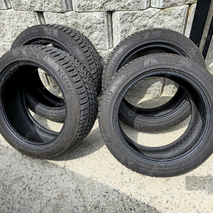 금호 윈터타이어 WP72 225/50/17 한대분