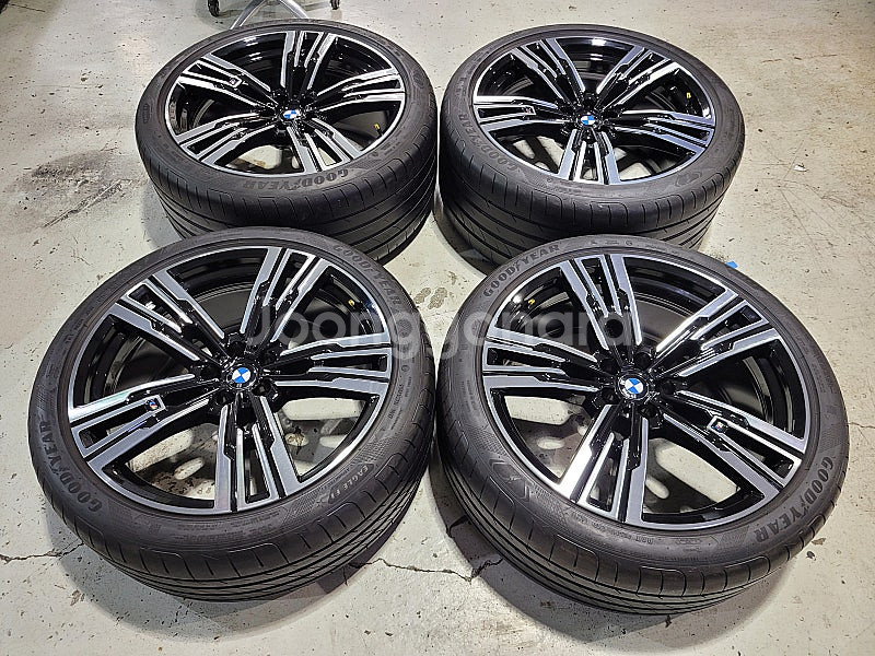 <판매> BMW G70 i7 신형7시리즈 908M 21...--0