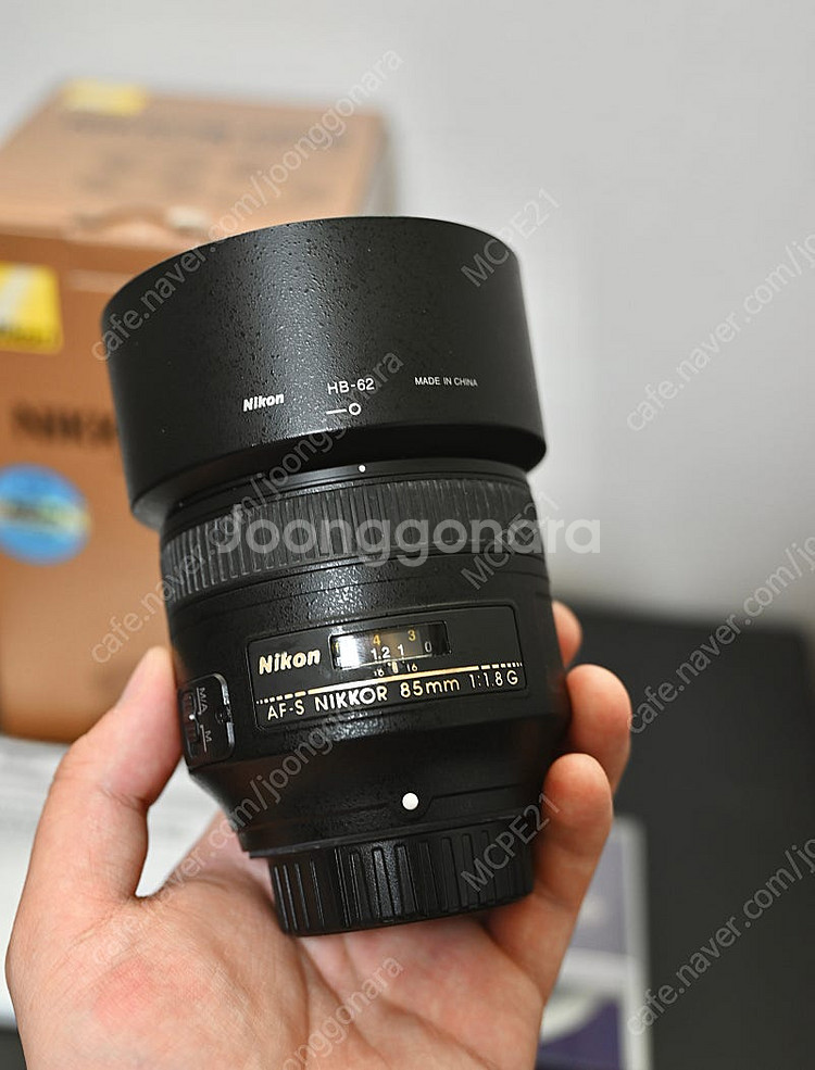 니콘 85mm f1.8 G 렌즈 판매합니다.--1